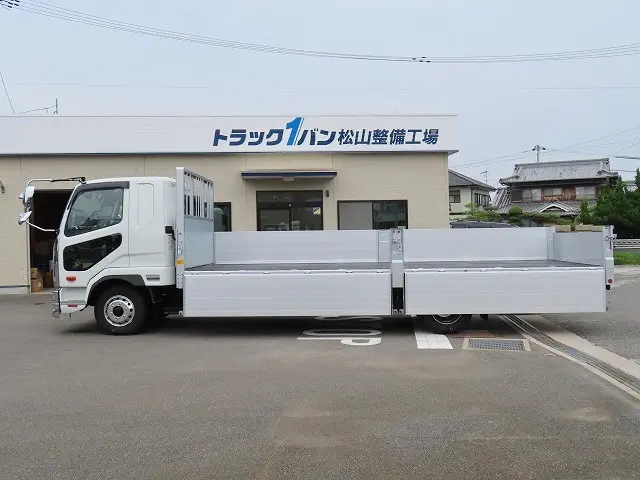 三菱 ファイター 2KG-FK65F(2WD)の写真9