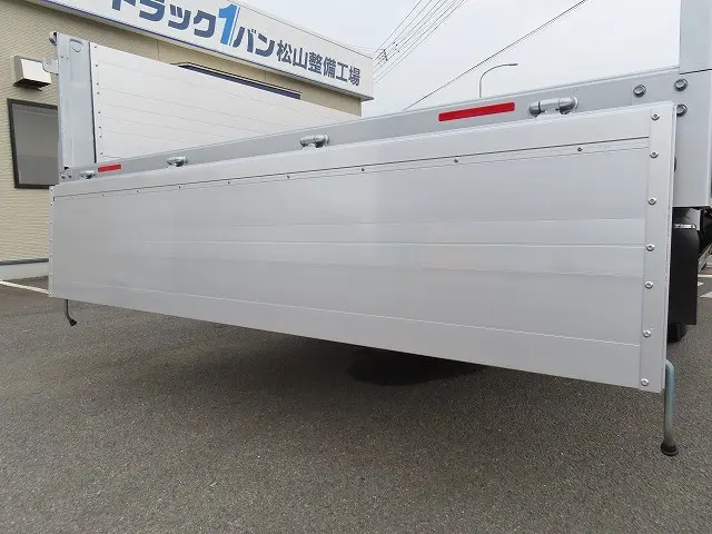 三菱 ファイター 2KG-FK65F(2WD)の写真31