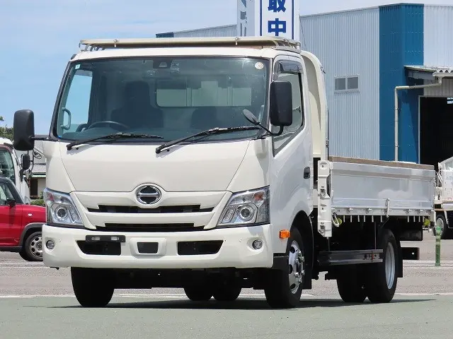 日野 デュトロ 2RG-XZU712M(2WD)の写真1