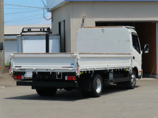 日野 デュトロ 2RG-XZU712M(2WD)の写真2