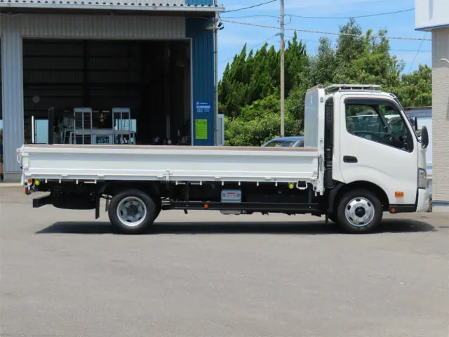 日野 デュトロ 2RG-XZU712M(2WD)の写真4