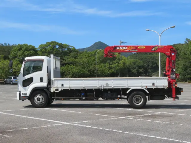 いすゞ フォワード 2PG-FRR90S1(2WD)の写真3