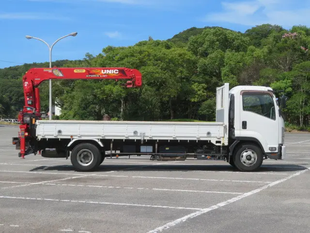 いすゞ フォワード 2PG-FRR90S1(2WD)の写真4