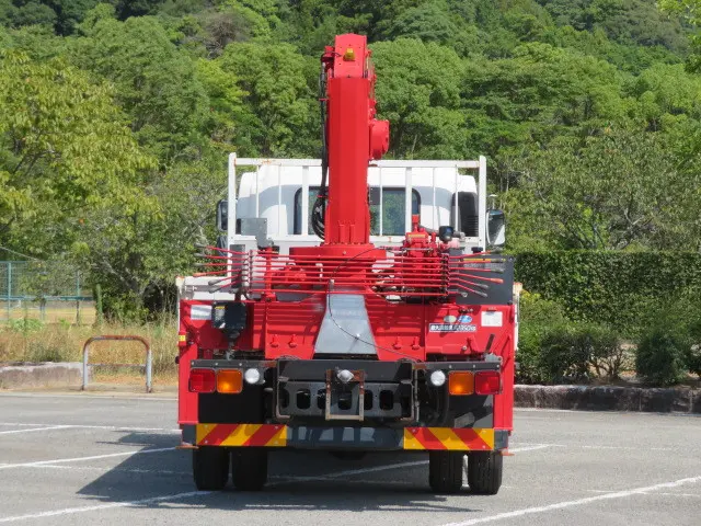いすゞ フォワード 2PG-FRR90S1(2WD)の写真7