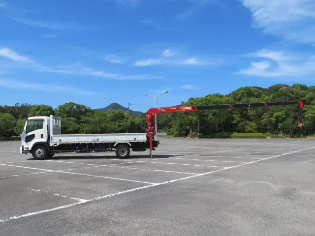 いすゞ フォワード 2PG-FRR90S1(2WD)の写真8