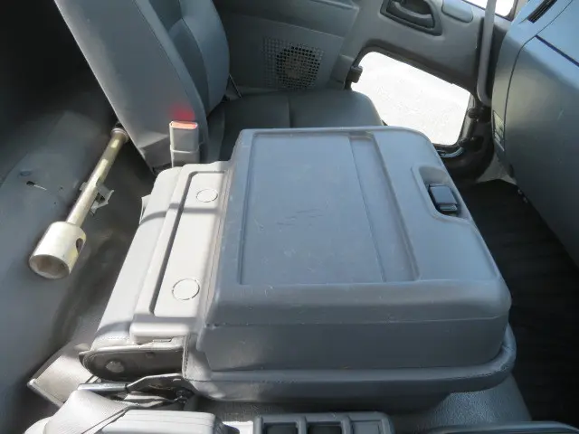いすゞ フォワード 2PG-FRR90S1(2WD)の写真11