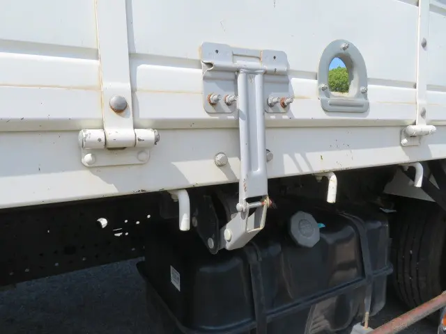 いすゞ フォワード 2PG-FRR90S1(2WD)の写真30