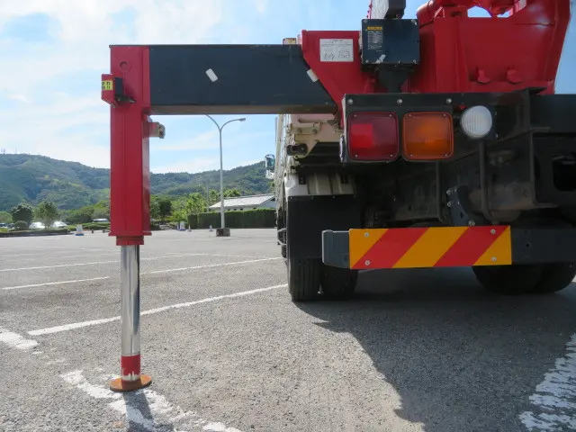 いすゞ フォワード 2PG-FRR90S1(2WD)の写真34