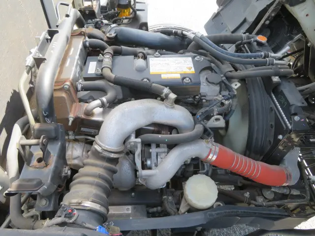 いすゞ フォワード 2PG-FRR90S1(2WD)の写真40