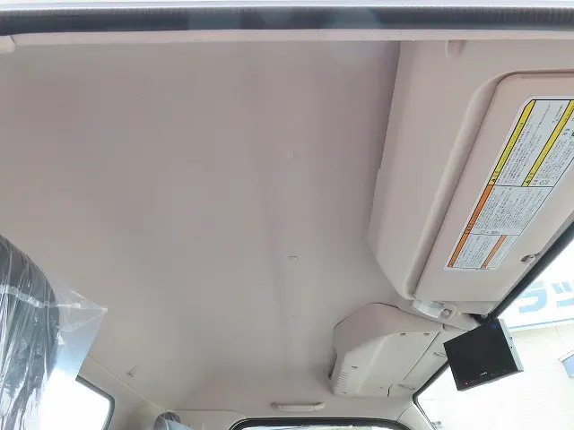 三菱 キャンター 2RG-FEB80(2WD)の写真19