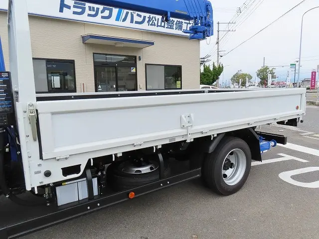 三菱 キャンター 2RG-FEB80(2WD)の写真25