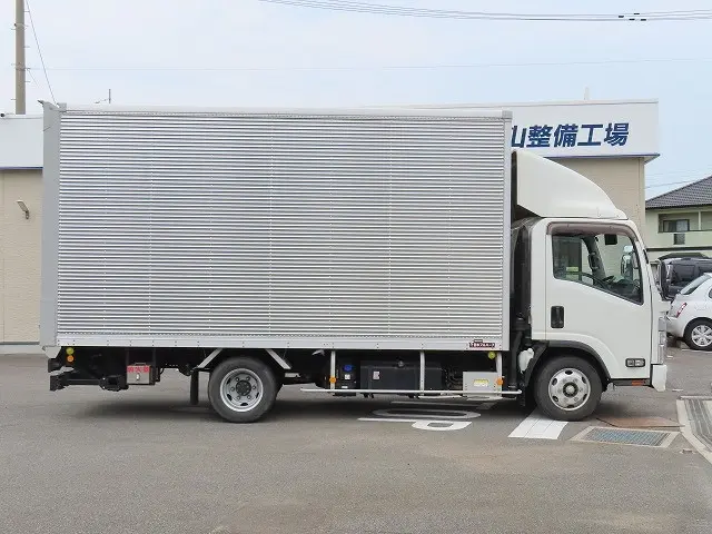 いすゞ エルフ 2RG-NPR88AN(2WD)の写真5