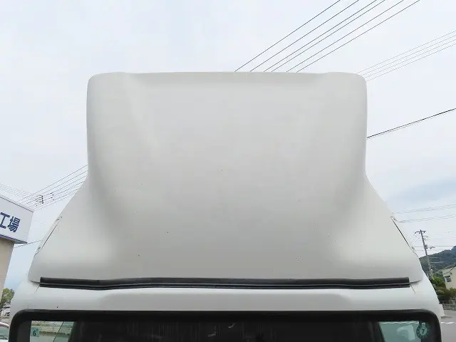 いすゞ エルフ 2RG-NPR88AN(2WD)の写真7