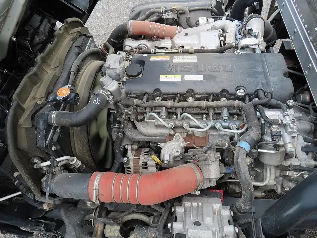 いすゞ エルフ 2RG-NPR88AN(2WD)の写真40