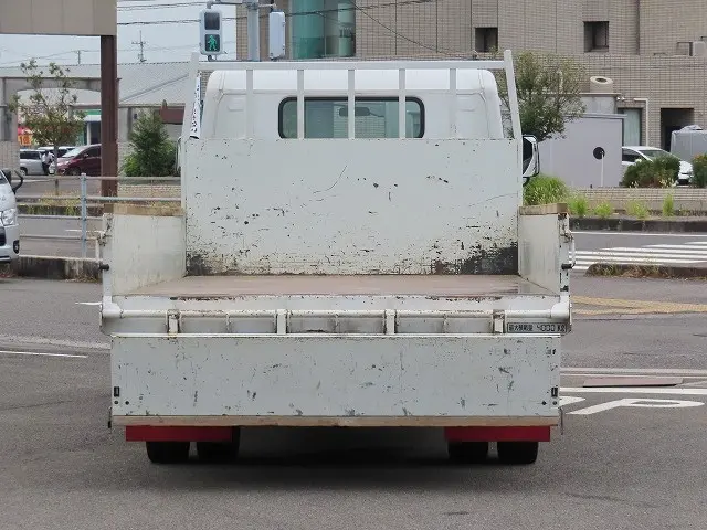 三菱 キャンター PDG-FE83DY(2WD)の写真8