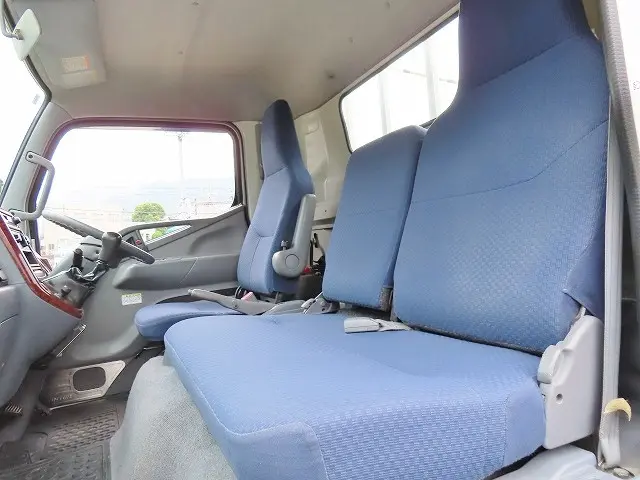 三菱 キャンター PDG-FE83DY(2WD)の写真11