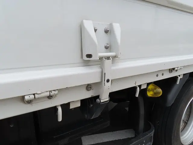 三菱 キャンター PDG-FE83DY(2WD)の写真35