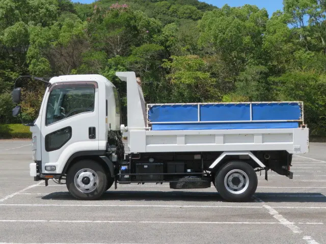 いすゞ フォワード 2RG-FRR90S1(2WD)の写真3