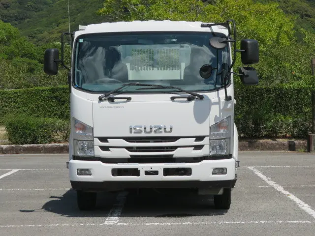 いすゞ フォワード 2RG-FRR90S1(2WD)の写真5