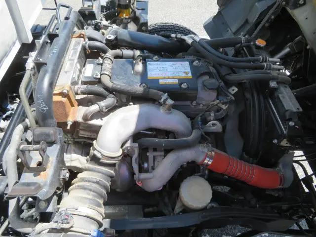 いすゞ フォワード 2RG-FRR90S1(2WD)の写真32