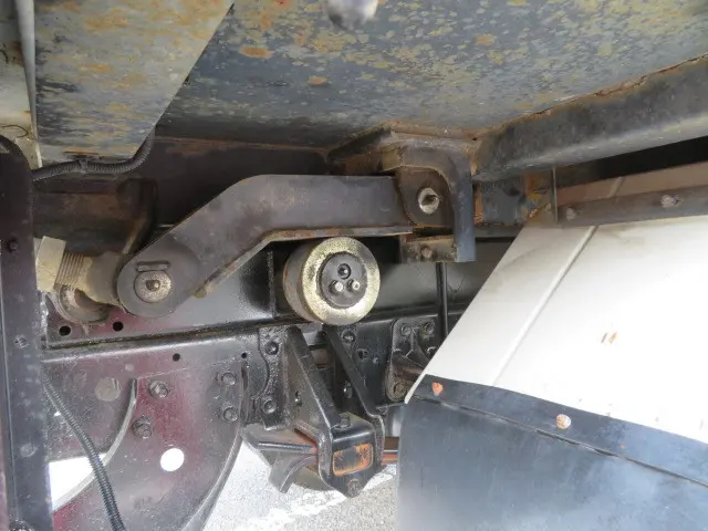 いすゞ フォワード 2RG-FRR90S1(2WD)の写真40