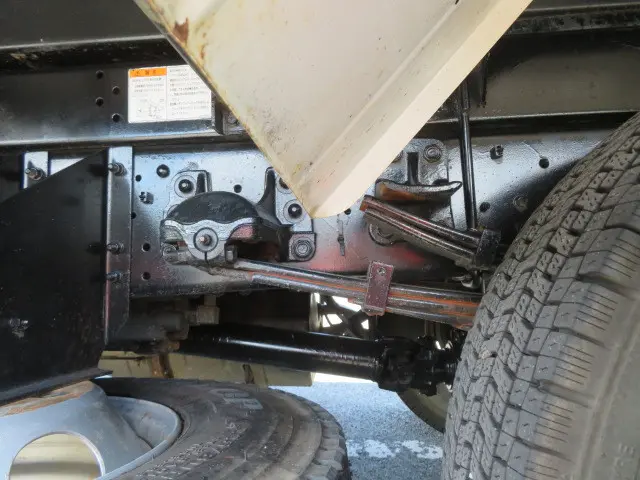 いすゞ フォワード 2RG-FRR90S1(2WD)の写真41