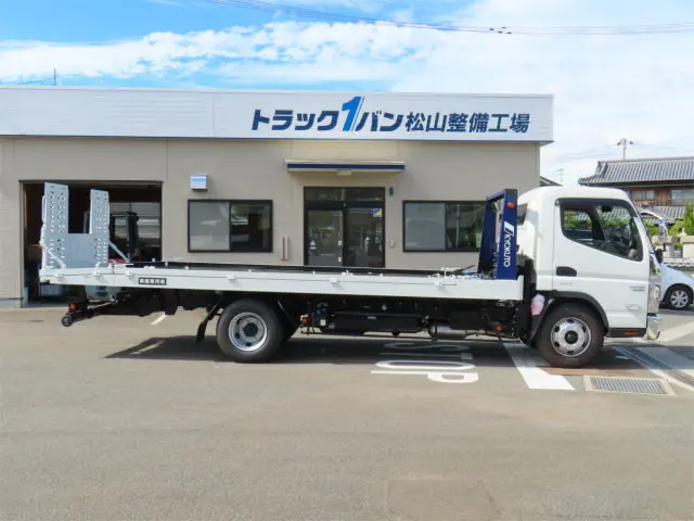 三菱 キャンター 2PG-FEB80(2WD)の写真4