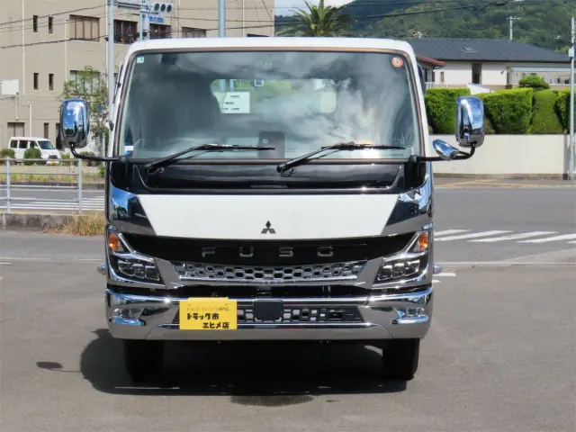 三菱 キャンター 2PG-FEB80(2WD)の写真5