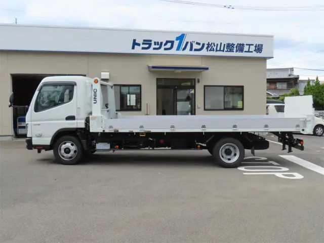 三菱 キャンター 2RG-FEB80(2WD)の写真3