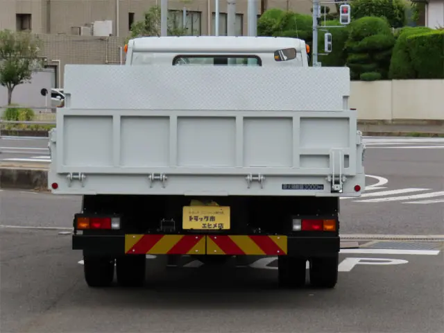 三菱 キャンター 2RG-FEB80(2WD)の写真8