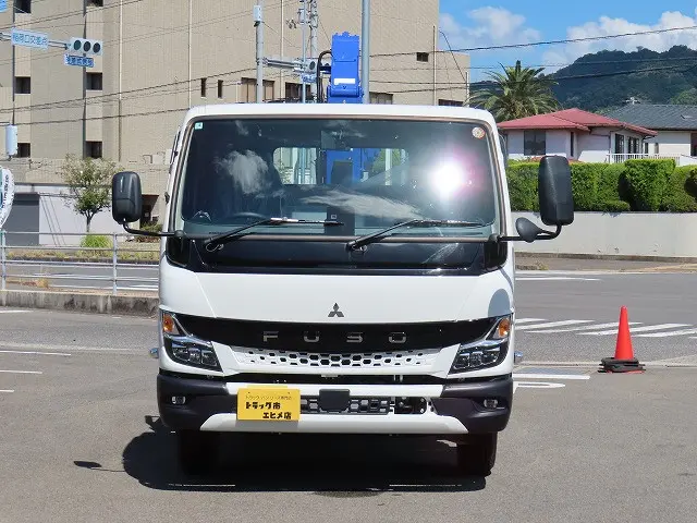 三菱 キャンター 2RG-FEB80(2WD)の写真5
