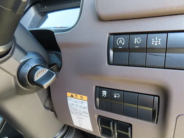 三菱 キャンター 2RG-FEB80(2WD)の写真16