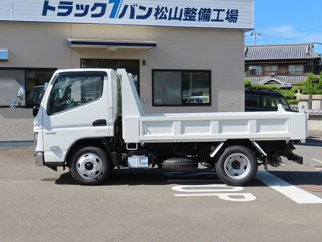 三菱 キャンター 2RG-FBA60(2WD)の写真3