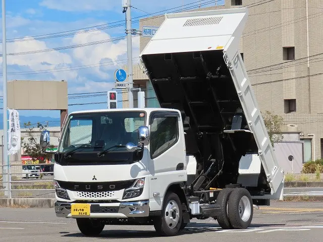 三菱 キャンター 2RG-FBA60(2WD)の写真8