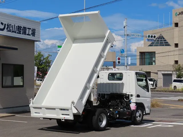 三菱 キャンター 2RG-FBA60(2WD)の写真9