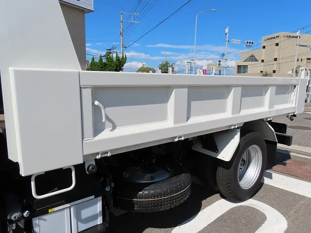 三菱 キャンター 2RG-FBA60(2WD)の写真32