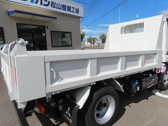 三菱 キャンター 2RG-FBA60(2WD)の写真33