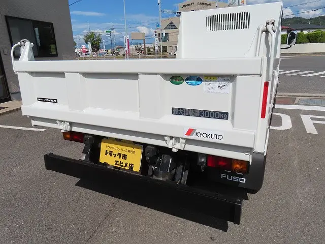 三菱 キャンター 2RG-FBA60(2WD)の写真34