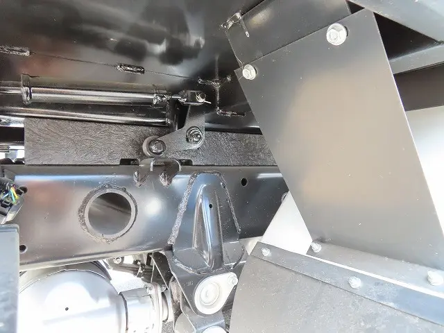 三菱 キャンター 2RG-FBA60(2WD)の写真42