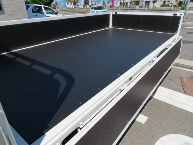 日野 デュトロ 2WG-XZU606M(2WD)の写真31