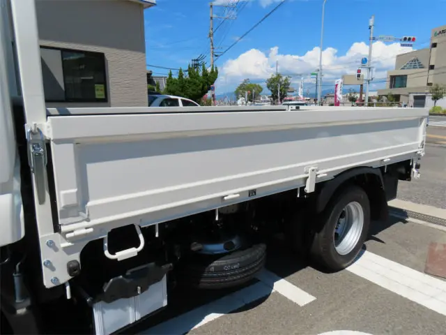 日野 デュトロ 2WG-XZU606M(2WD)の写真33