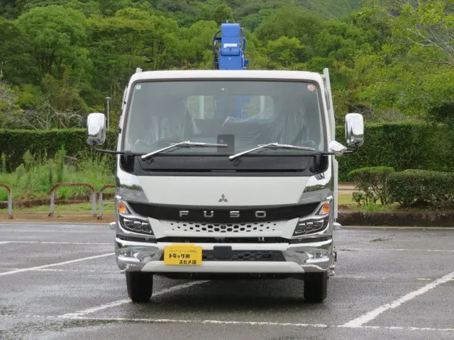 三菱 キャンター 2PG-FEB80(2WD)の写真6