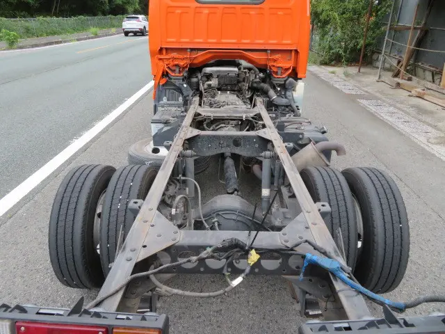 いすゞ エルフ TKG-NHR85AN(2WD)の写真4