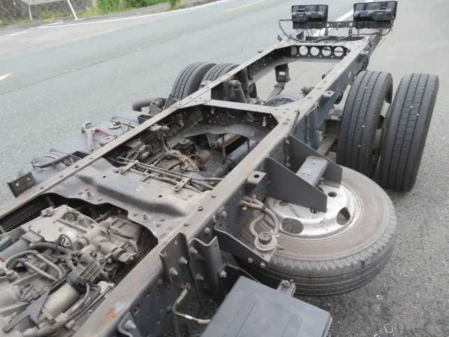 いすゞ エルフ TKG-NHR85AN(2WD)の写真6