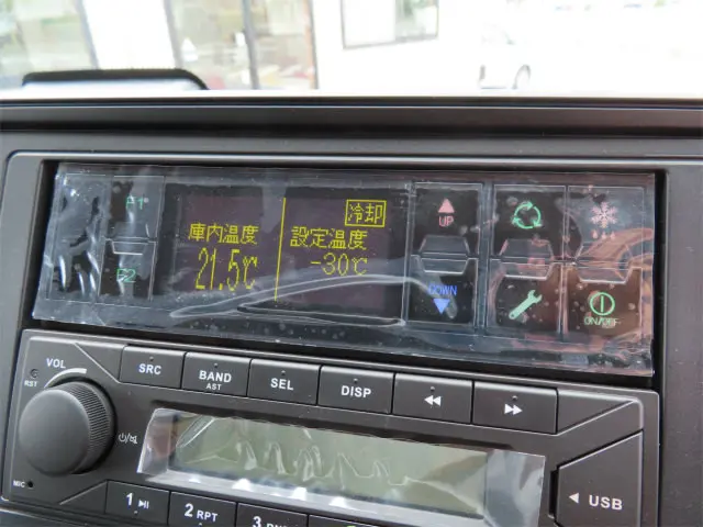 三菱 キャンター 2RG-FEB80(2WD)の写真17