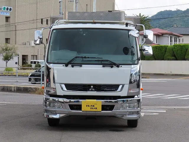 三菱 ファイター QDG-FQ62F(6x4)の写真5