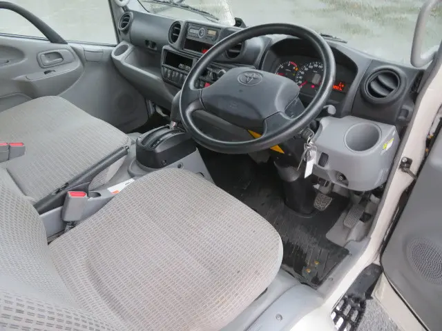 トヨタ ダイナ TPG-XZC605(2WD)の写真10
