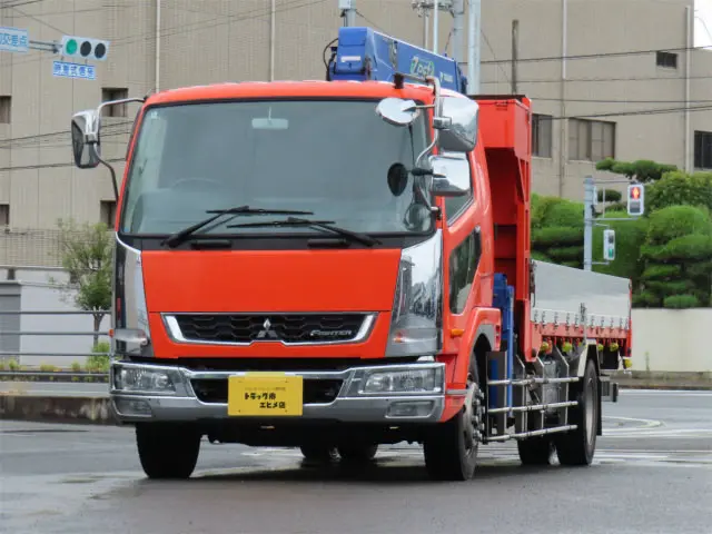 三菱 ファイター 2KG-FK62FZ(2WD)の写真1