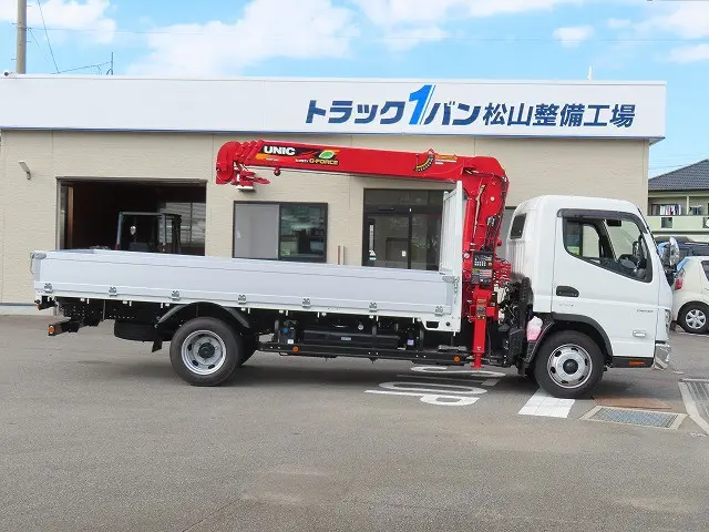 三菱 キャンター 2RG-FEB80(2WD)の写真4