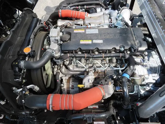 いすゞ エルフ 2TG-NPR88AM(2WD)の写真42